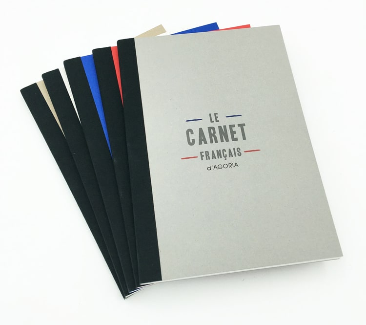 carnets francais avec toiles noires