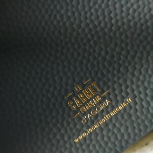 carnet obsidienne logo doré